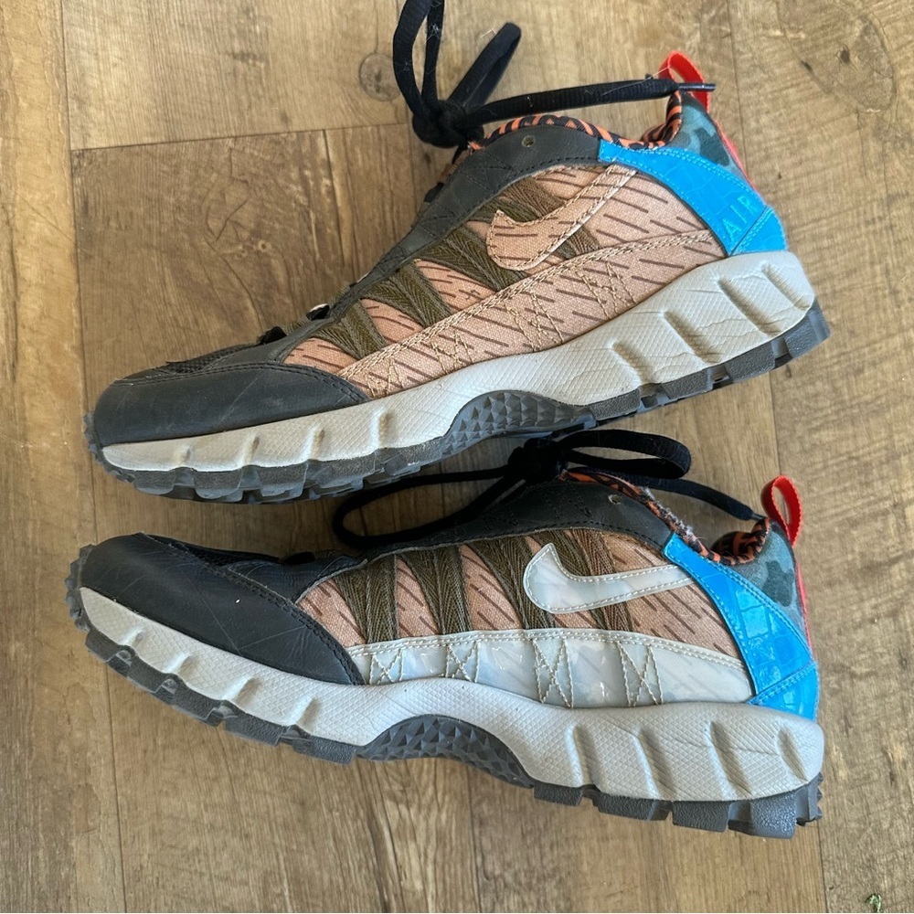 Nike Air Humara 17 Premium - Picture 5 of 10